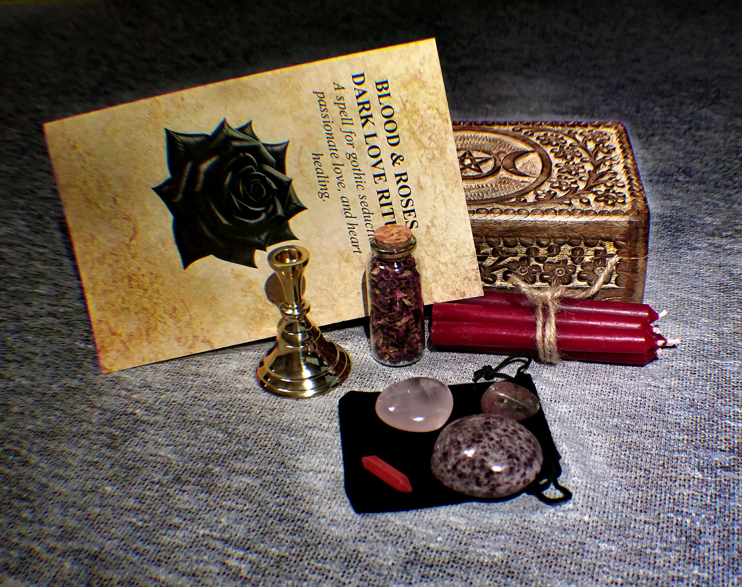 Blood and Roses Love Spell Kit – Passion, Attraction & Emotional Healing in a Ritual Box