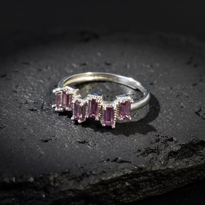 Alexandrite ring gemstone close-up
