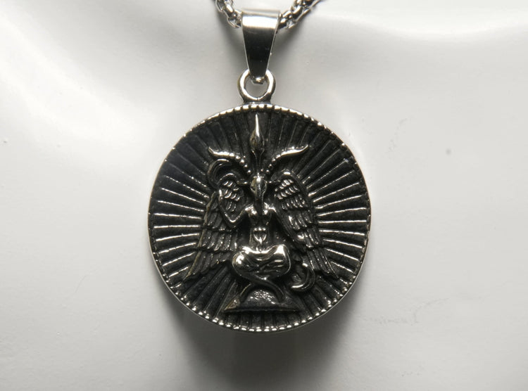 Baphomet Pendant Necklace – Iconic Occult Symbol