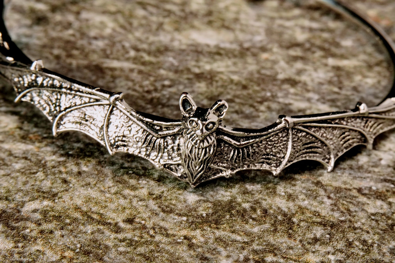 Bat Bangle Bracelet – Nocturnal Familiar Jewelry