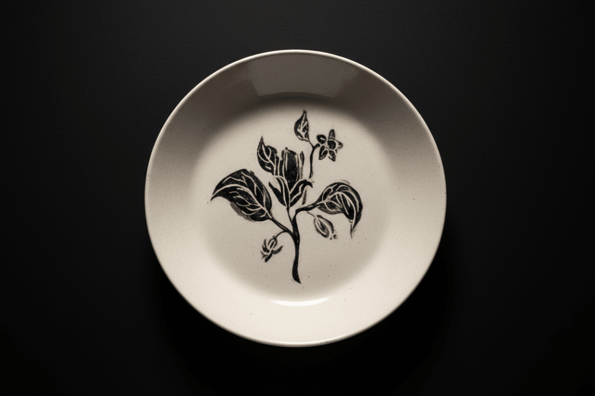 Belladonna stoneware offering plate