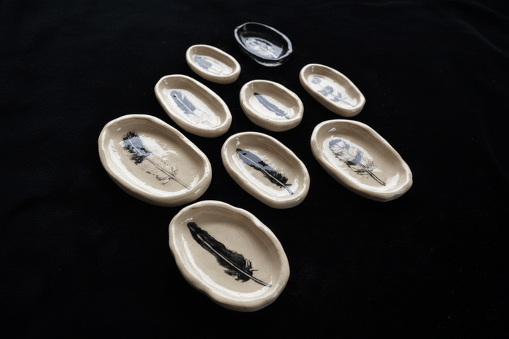 Feather Ritual Plate – Symbolic Offering Surface