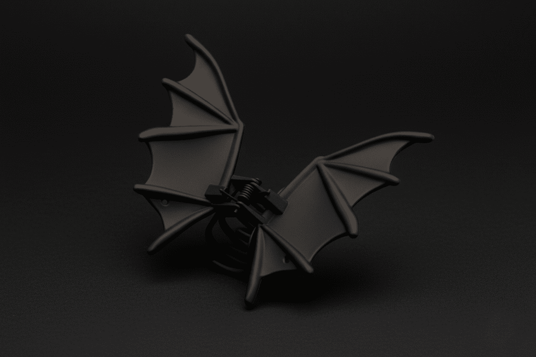 Metal bat wing hair clip with gothic black finish