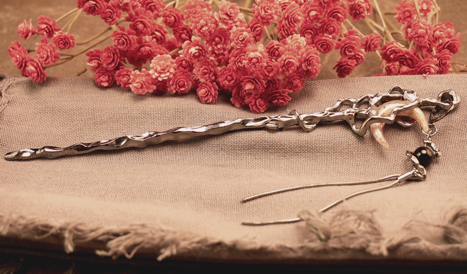 Moon Gem Hair Pin with Tassel – Lunar Elegance Accessory