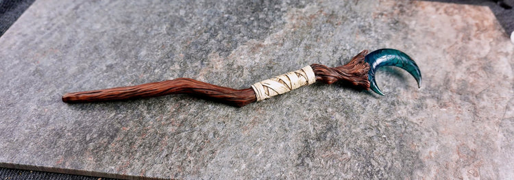 Moonbranch Wand – Twisted Woodgrain with Blue Moon Wrap