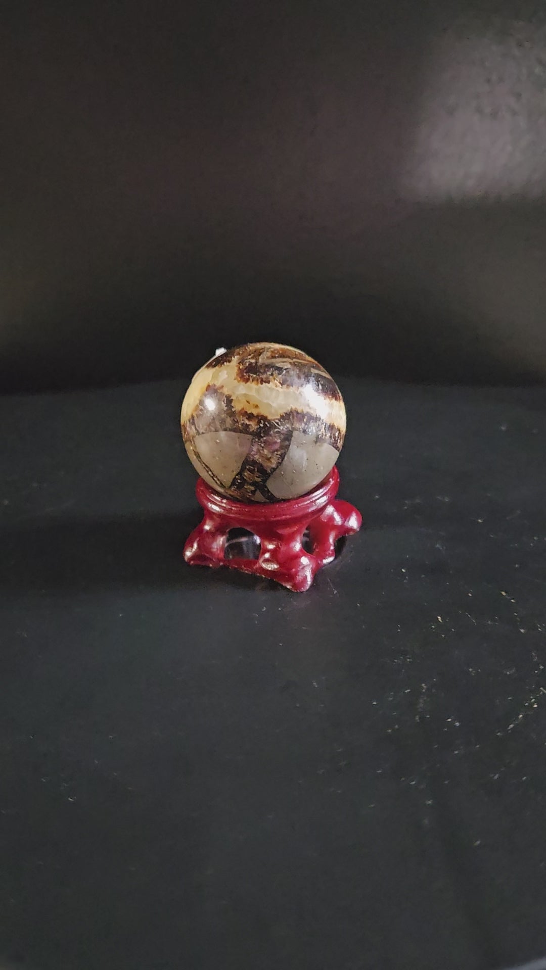 Septarian Sphere – 37 mm Mineral-Filled Concretion