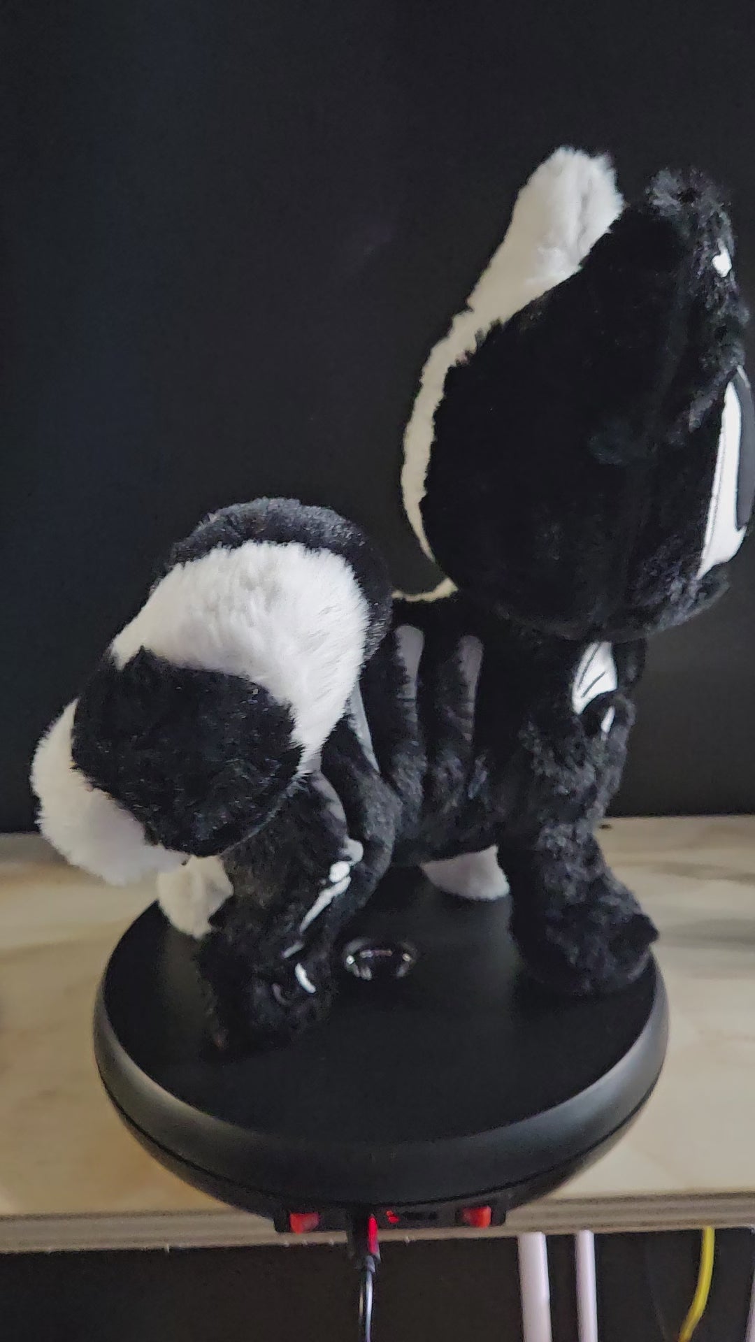 Splitzokitty Plush Toy [BLACK/WHITE]