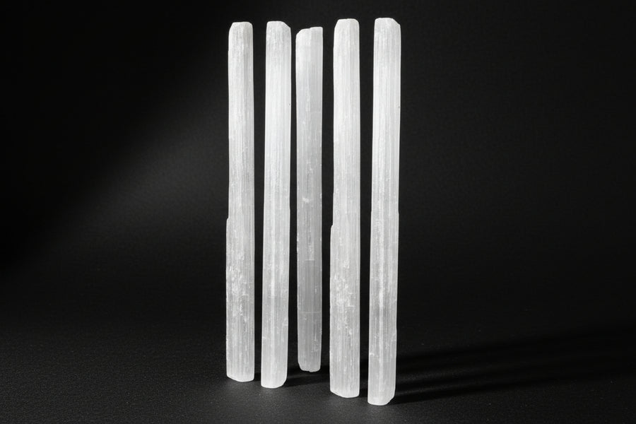 Raw Satin Spar Gypsum Wand (Selenite) 4–7 in