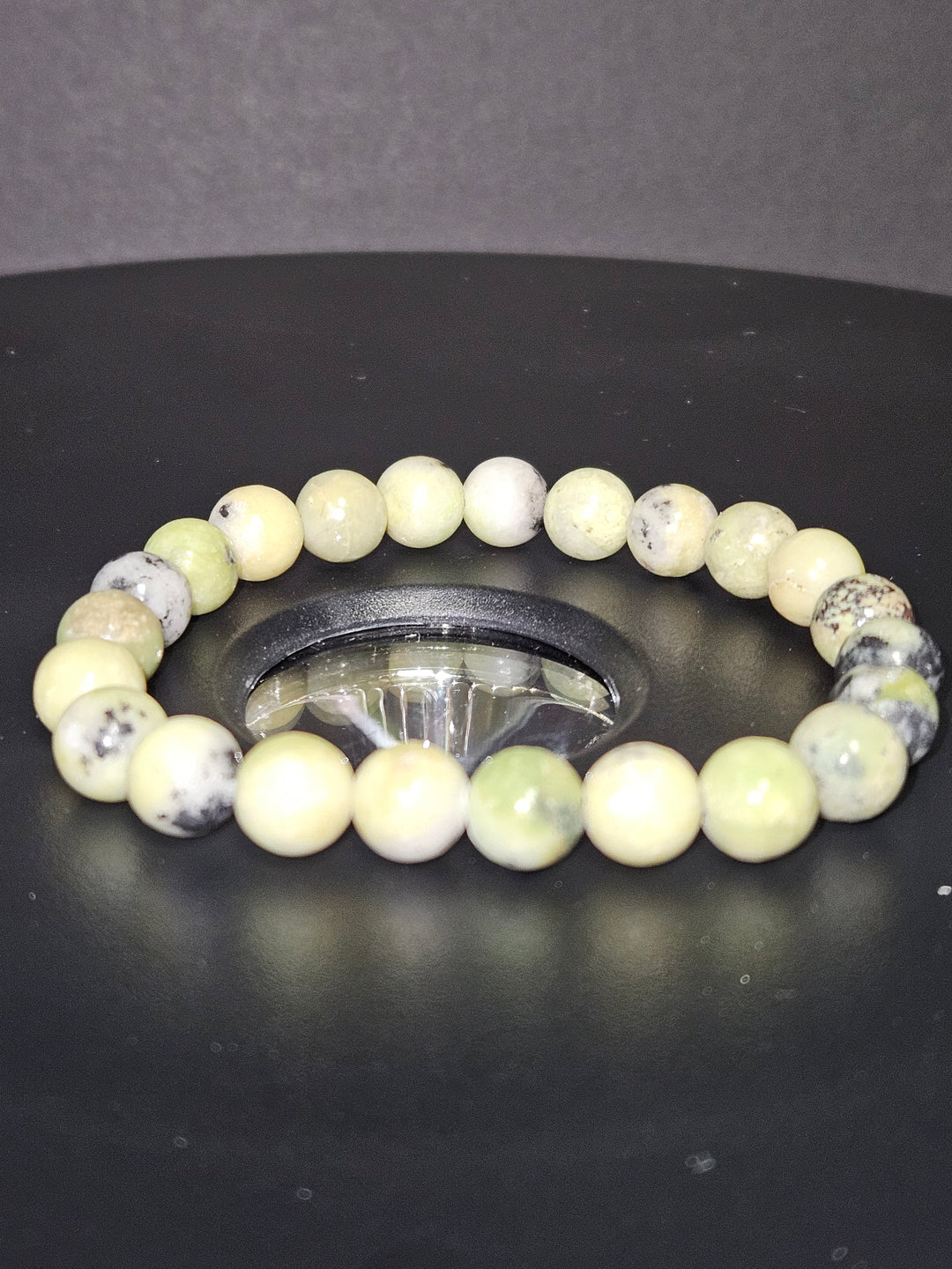 Chrysoprase beaded bracelet close-up