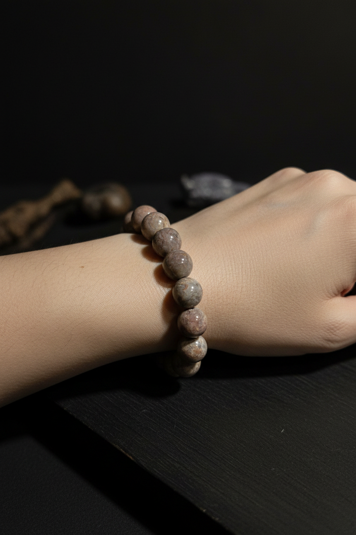 Alashan Agate Beaded Bracelet