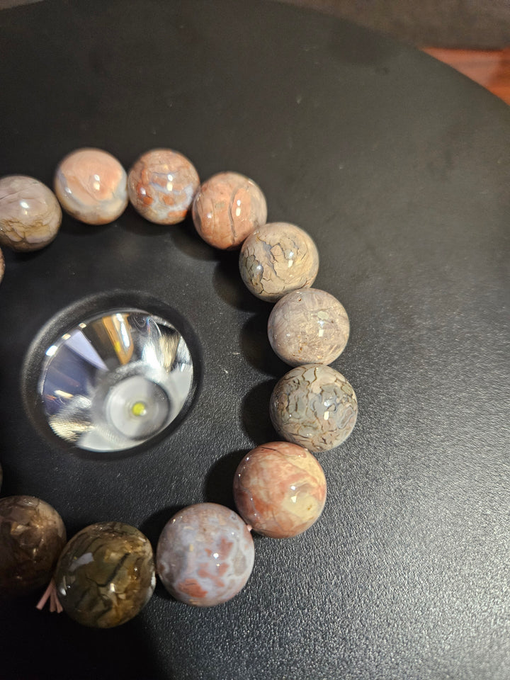 Alashan Agate Beaded Bracelet