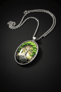 Tree of Life Pendant Necklace – Sacred Growth & Balance